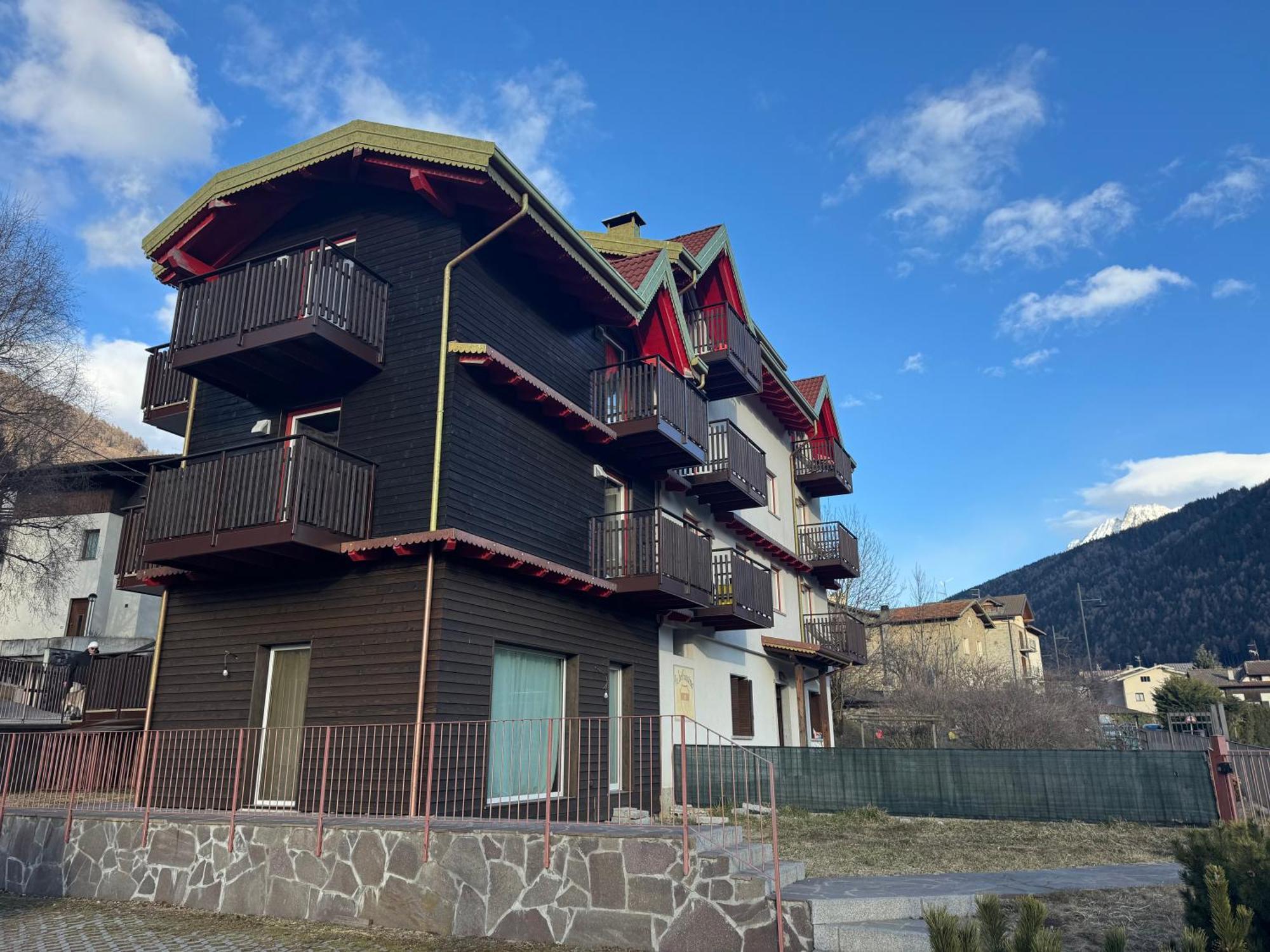 Alpin Sky Apartment Temu Luaran gambar